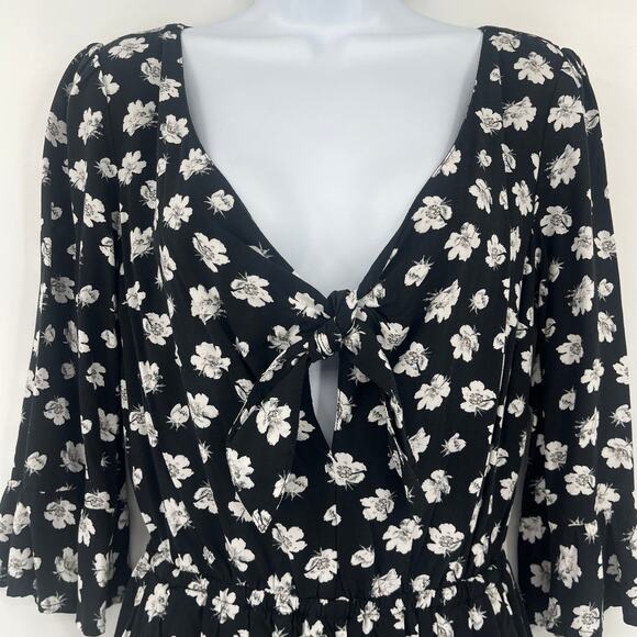 Abercrombi & Fitch Boho Floral Romper Sz S Indie Cottagecore Romantic Ruffle Tie - Picture 2 of 12